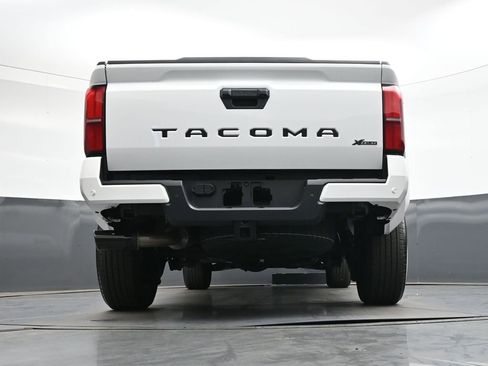 Used 2024 Toyota Tacoma TRD Sport w/ TRD Sport Upgrade Package image 41