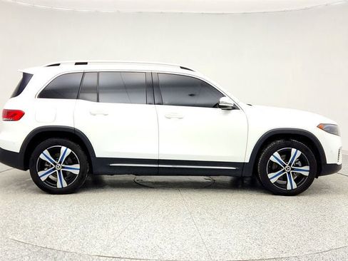 Used 2023 Mercedes-Benz EQB 350 4MATIC SUV w/ Exclusive Package image 4