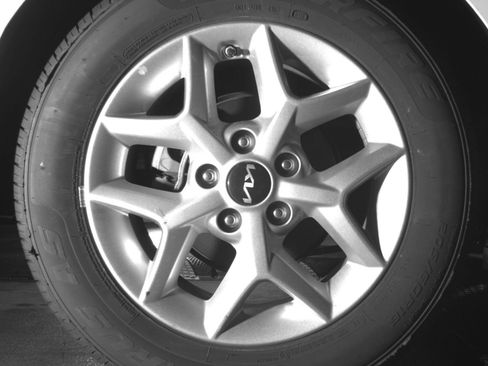 Used 2025 Kia Soul LX w/ LX Technology Package FWD image 18