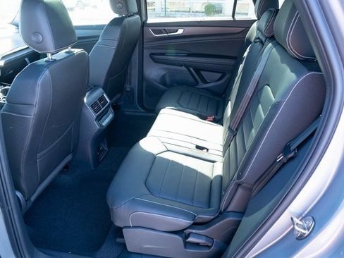 New 2026 Volkswagen Atlas Cross Sport SEL R-Line AWD/4WD image 28