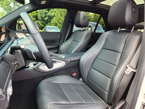 Used 2024 Mercedes-Benz GLE 350 4MATIC image 7