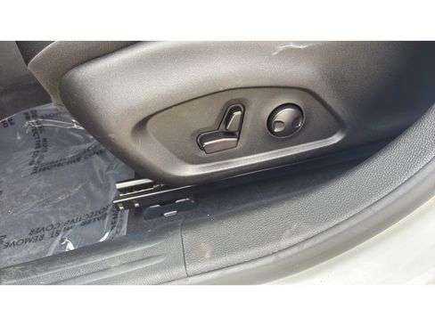 Used 2025 Jeep Compass Limited AWD/4WD image 15