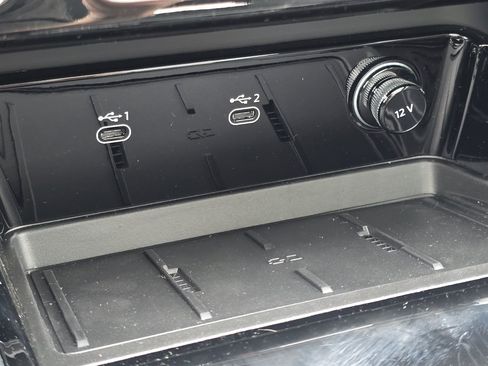 New 2026 Audi Q5 Premium image 9