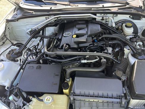 Used 2013 MAZDA MX-5 Miata Club RWD image 17