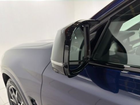 Certified 2023 BMW X4 M40i w/ Premium Package image 9