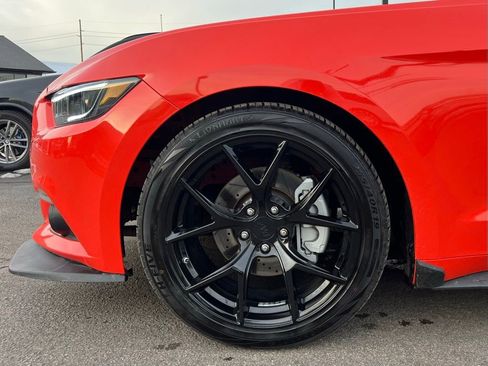 Used 2016 Ford Mustang Coupe image 33