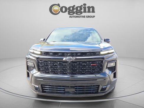 New 2026 Chevrolet Traverse RS w/ LPO, Floor Liner Package image 9