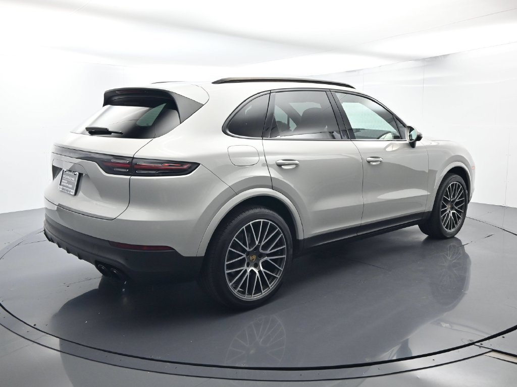 Certified 2023 Porsche Cayenne AWD/4WD image 15
