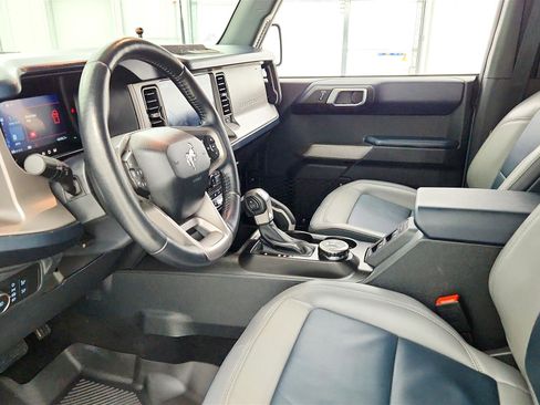 Used 2022 Ford Bronco Outer Banks image 25