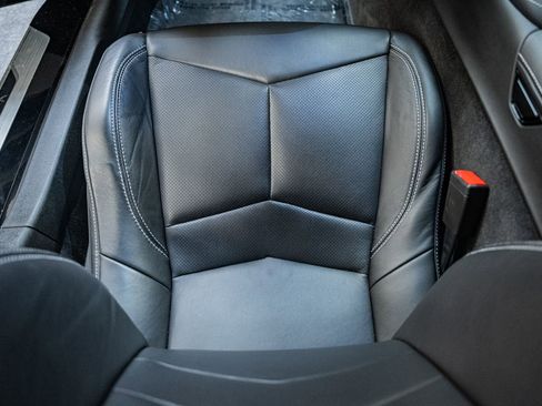 Used 2022 Chevrolet Corvette Stingray Coupe w/ 1LT image 36