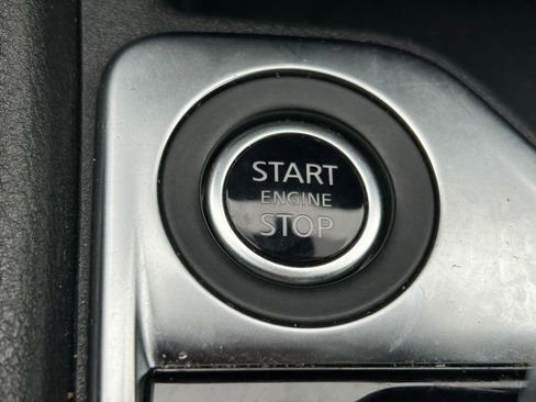 Used 2025 Nissan Sentra SV FWD image 23