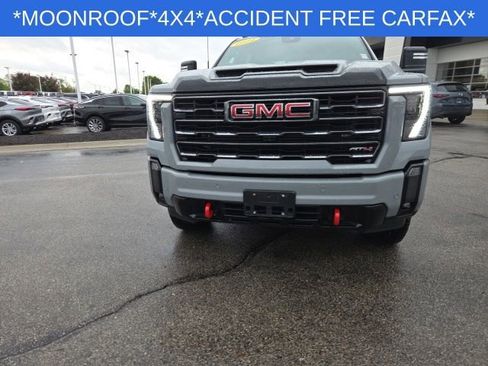 Used 2024 GMC Sierra 2500 AT4 w/ AT4 Premium Plus Package AWD/4WD image 6