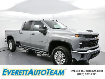 Used 2024 Chevrolet Silverado 2500 LT