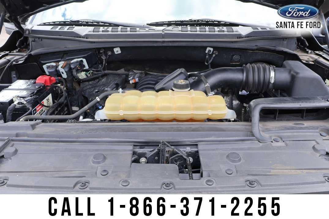 Used 2019 Ford F150 Lariat RWD image 32