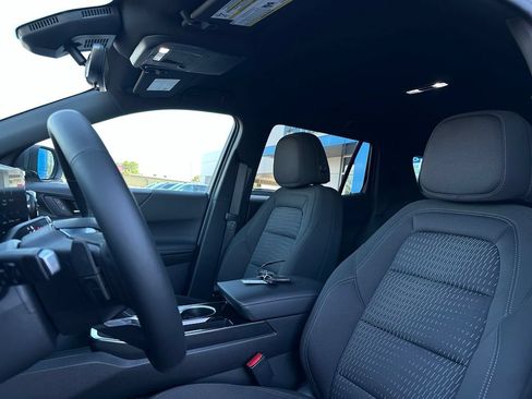 New 2027 Chevrolet Equinox LT w/ Safety and Technology Package FWD image 14