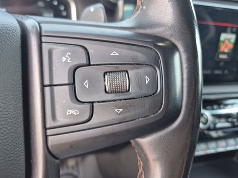 Used 2023 GMC Sierra 1500 AT4 w/ AT4 Premium Package AWD/4WD image 29