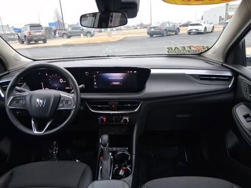 Used 2025 Buick Encore GX Preferred image 11