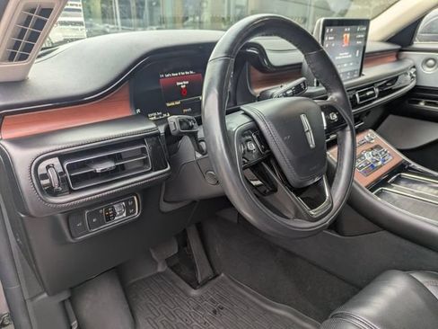 Certified 2022 Lincoln Aviator Reserve w/ Equipment Group 201A AWD/4WD image 13