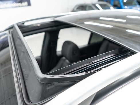 Used 2022 Mercedes-Benz GLE 350 4MATIC image 50