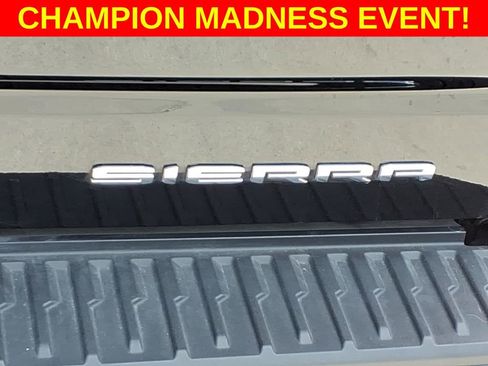 Used 2024 GMC Sierra 1500 Denali Ultimate image 11