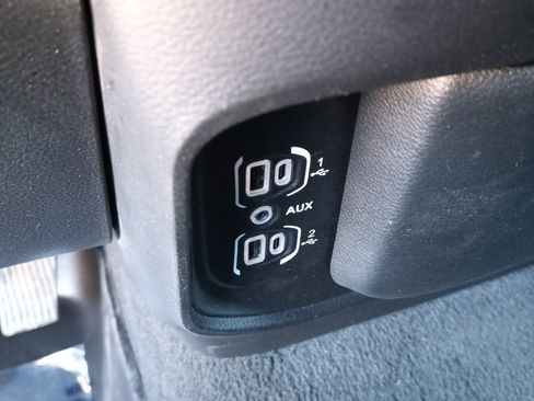 Certified 2023 RAM 1500 Big Horn image 18