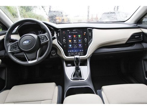 Certified 2025 Subaru Outback Premium AWD/4WD image 9