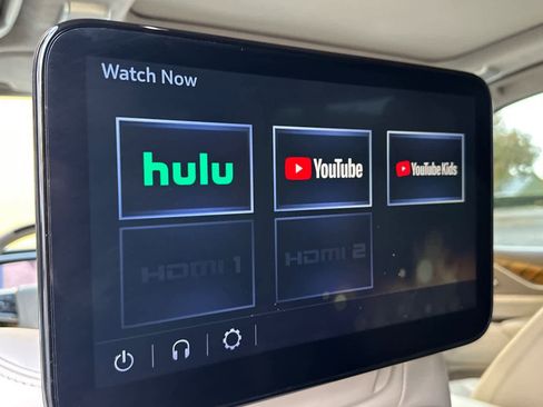 Used 2023 Cadillac Escalade ESV Sport Platinum image 15