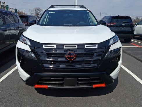 New 2026 Nissan Rogue SV AWD/4WD image 2