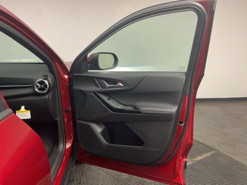 New 2026 Chevrolet Equinox LT image 21