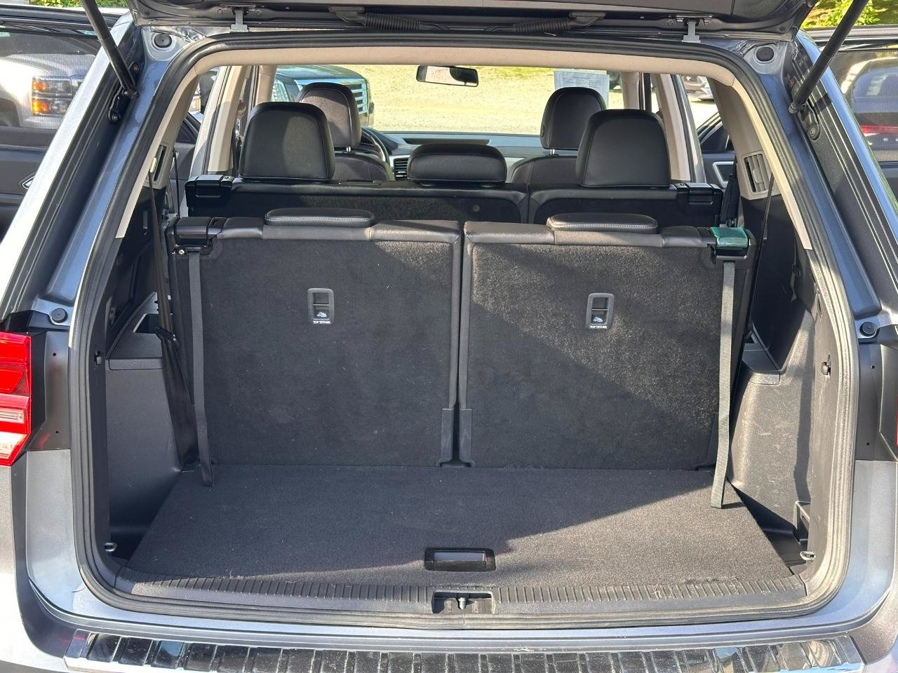 Used 2018 Volkswagen Atlas SE FWD image 19