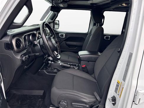 Used 2020 Jeep Wrangler Unlimited Sport S image 9