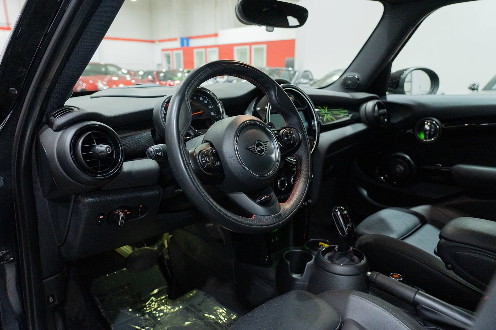 Used 2020 MINI Cooper S w/ Driver Assistance Package FWD image 15