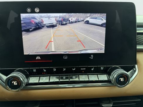 Used 2023 GMC Canyon AT4 w/ AT4 Premium Package image 5