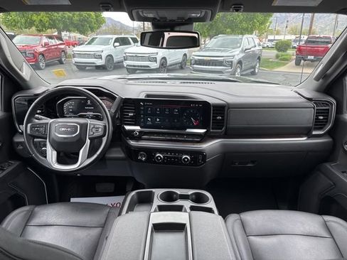 Used 2024 GMC Sierra 1500 SLT AWD/4WD image 14