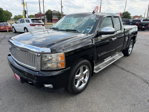 Used 2011 Chevrolet Silverado 1500 LT w/ All-Star Edition AWD/4WD image 15