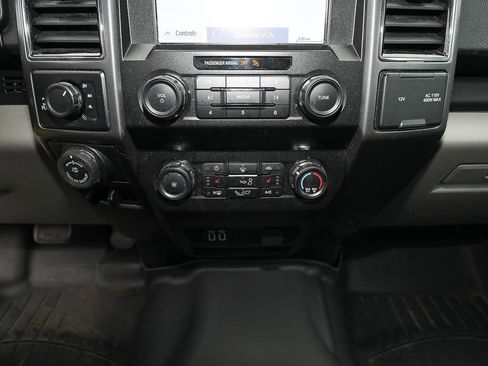 Used 2020 Ford F150 XLT w/ Equipment Group 302A Luxury AWD/4WD image 20