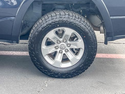 Used 2021 RAM 1500 Laramie w/ Off Road Group image 10