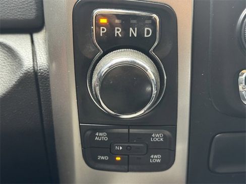 Used 2017 RAM 1500 Big Horn image 38