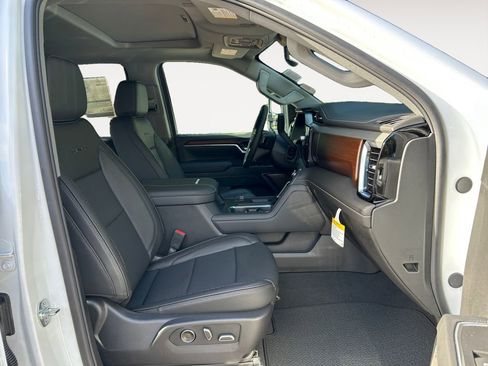 New 2026 GMC Sierra 2500 Denali image 10