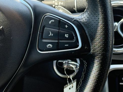 Used 2018 Mercedes-Benz CLA 250 image 17