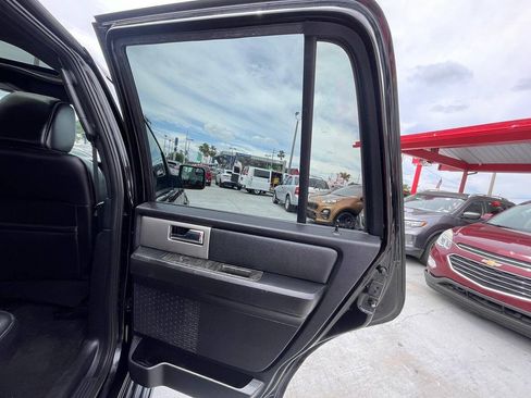 Used 2016 Ford Expedition Limited AWD/4WD image 18