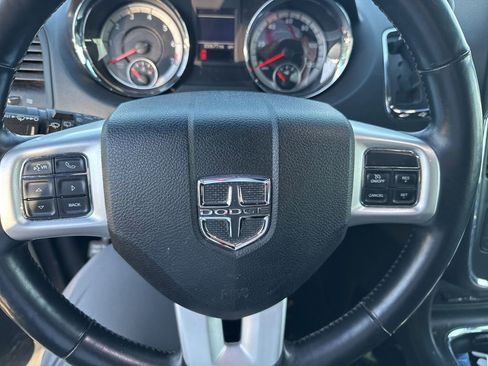 Used 2017 Dodge Grand Caravan GT image 10