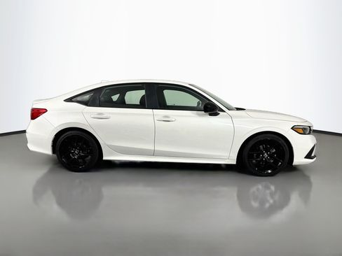 Certified 2024 Honda Civic Sport image 4