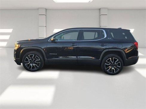 Certified 2022 GMC Acadia SLE image 2