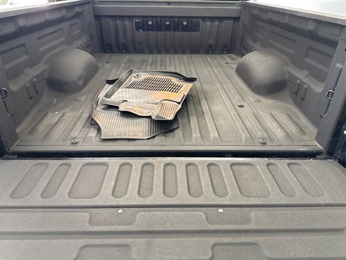 Used 2017 Toyota Tundra SR RWD image 12