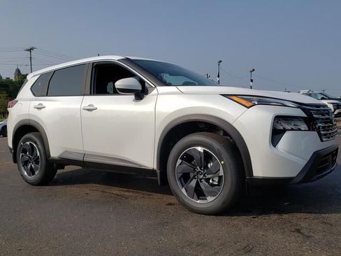 New 2026 Nissan Rogue SV image 13