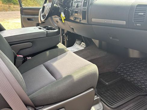 Used 2013 Chevrolet Silverado 1500 LT w/ All-Star Edition AWD/4WD image 27