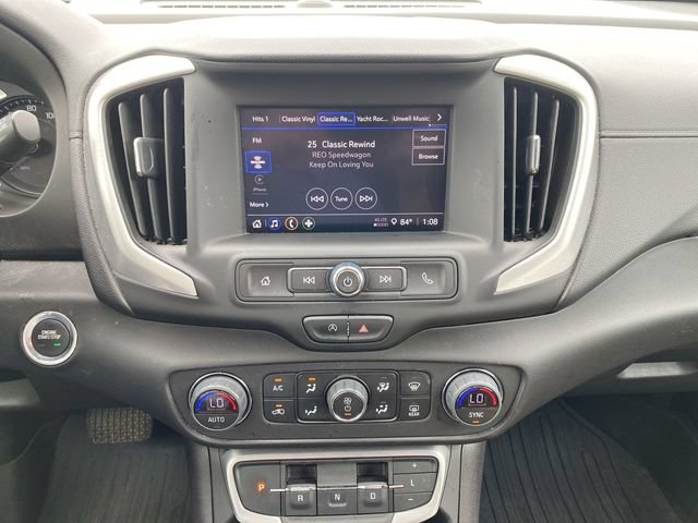 Used 2024 GMC Terrain SLE w/ Driver Convenience Package FWD image 13