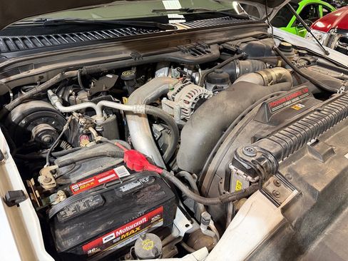 Used 2004 Ford F450 2WD Crew Cab Super Duty image 20