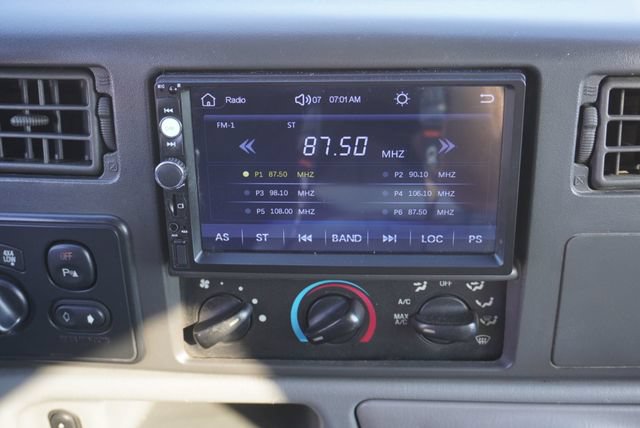 Used 2004 Ford F350 Lariat AWD/4WD image 29